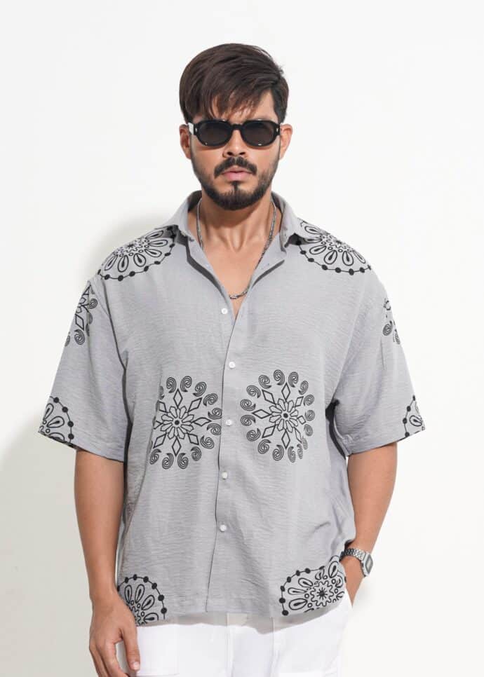 Oversized half shirt