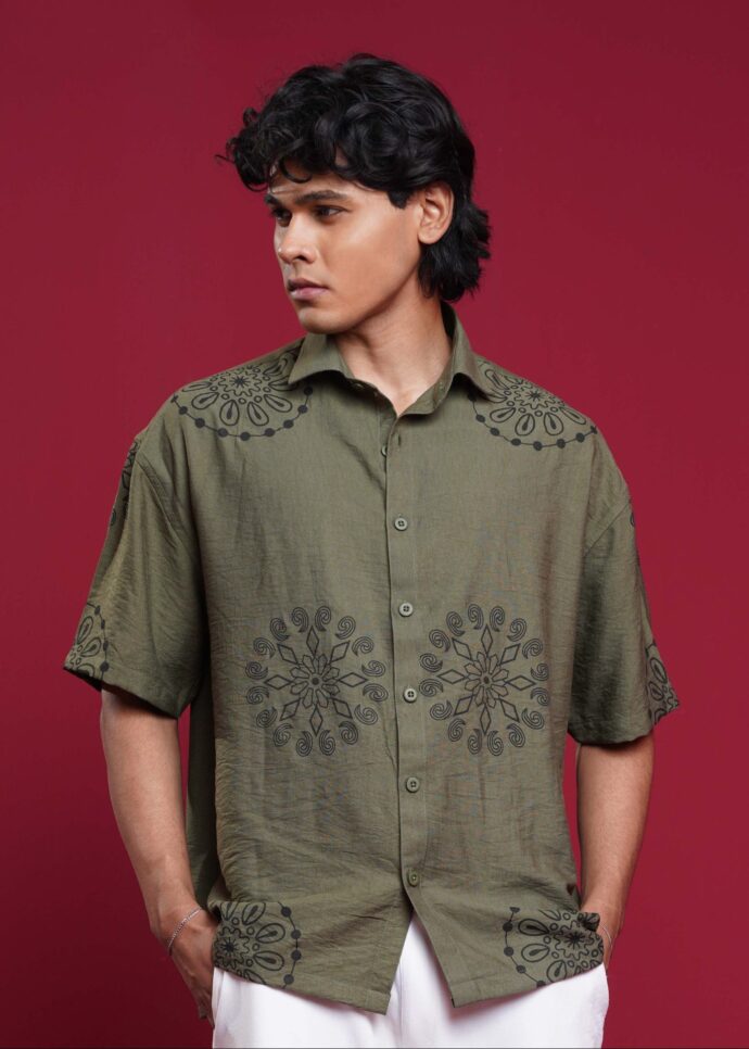 Oversized half shirt