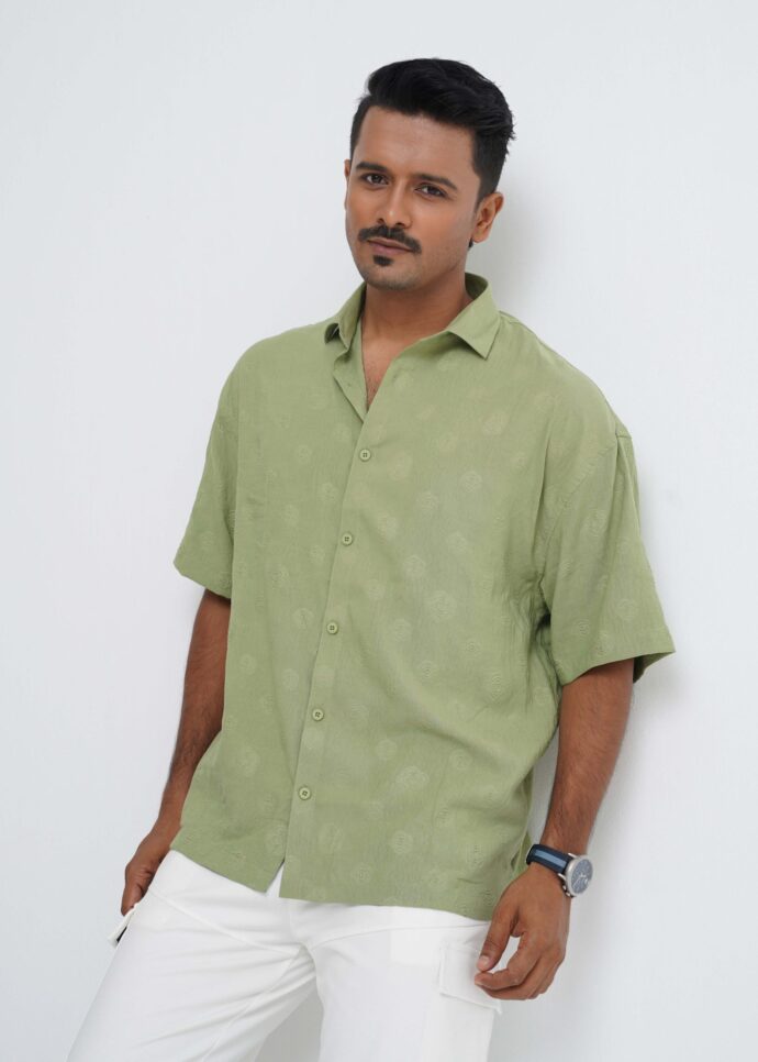 Oversized half shirt