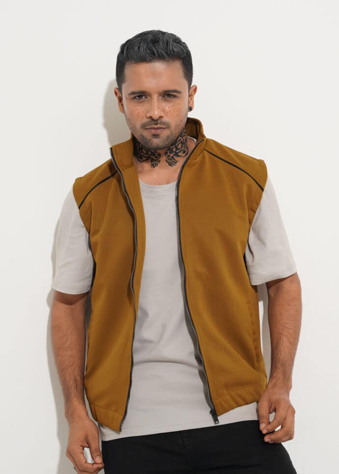 Sleeveless Jacket From Commando BD