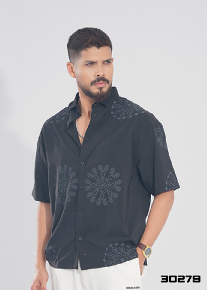 Mandala Crest Half Shirt – Black