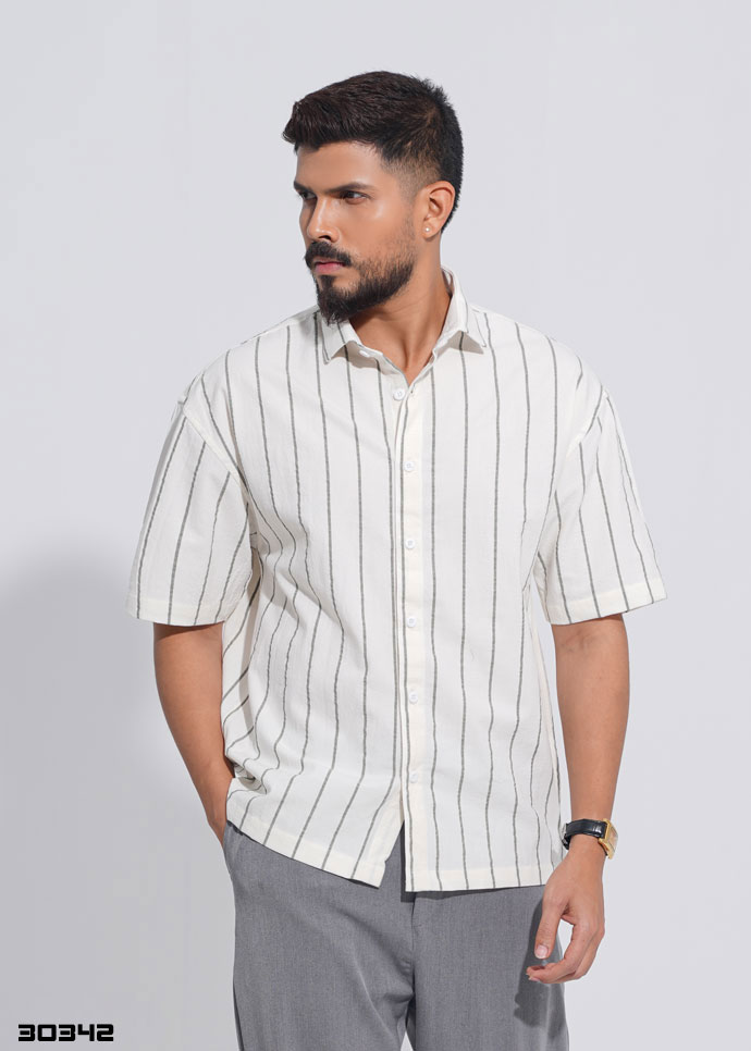 Dune Pinstripe Half Shirt – White