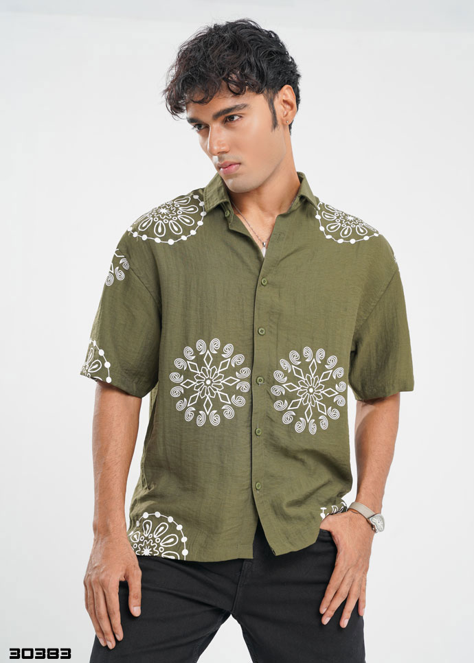 Mandala Crest Half Shirt - 30383